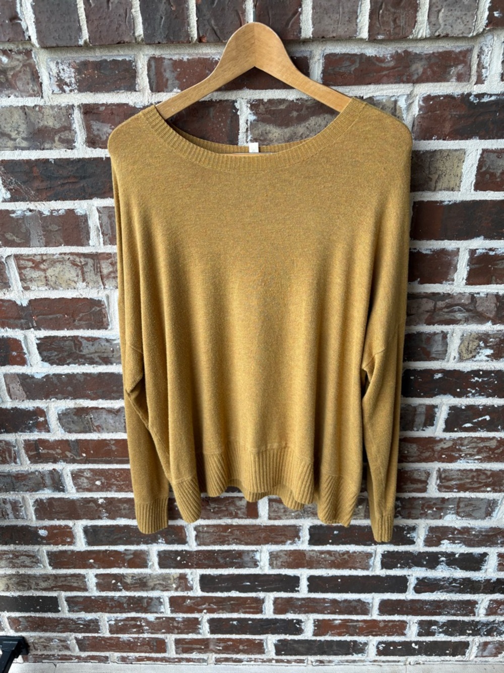 Eileen Fisher Lightweight Cozy Viscose Stretch Knit Crew Neck Mustard Sweater XL